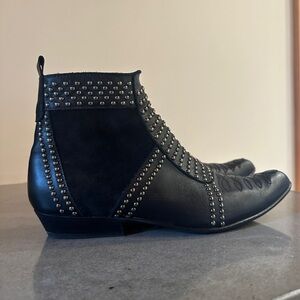 Anime Bing Charlie Boot